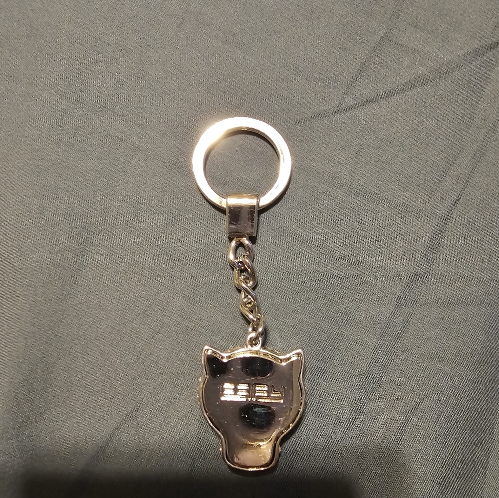 Effy NWOT Faux Diamond Panther Keychain - Picture 4 of 4